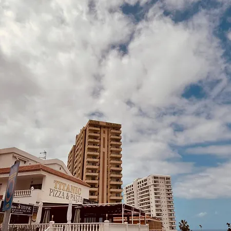 Апартаменти Playa Paraiso Reformed Seaview With Air Conditioning *
