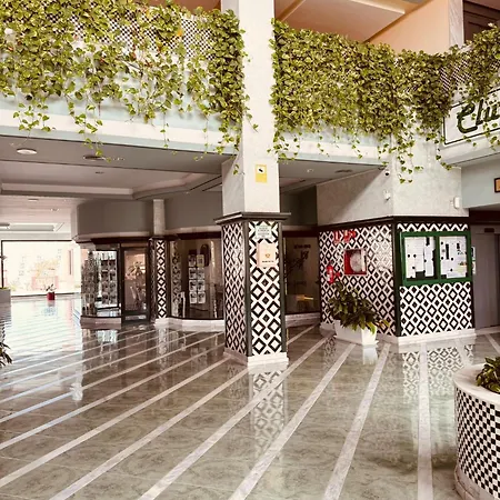 Апартаменти Playa Paraiso Reformed Seaview With Air Conditioning *